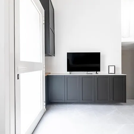Apartment Tartini28 - Lussuoso Bilocale Vicino M3 Dergano